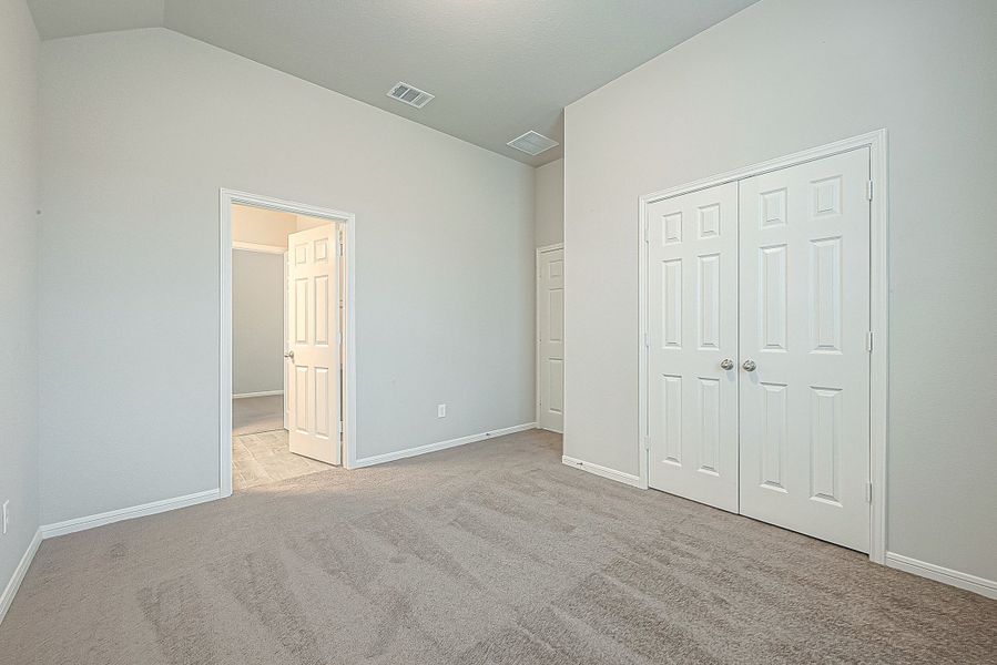 Representative unfurnished interior of a home built from the Floor Plan 2050 by Colina Homes in Grand Magnolia, Magnolia (Image 48).