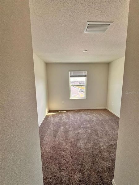 Spacious, unfurnished interior of a new home in , Davenport (Image 11).