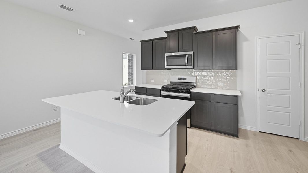 Representative furnished interior of a home built from the Haven by D.R. Horton in Winchester Crossing, Princeton (Image 7). Representative furnished interior of a home built from the Haven by D.R. Horton in Winchester Crossing, Princeton (Image 7).