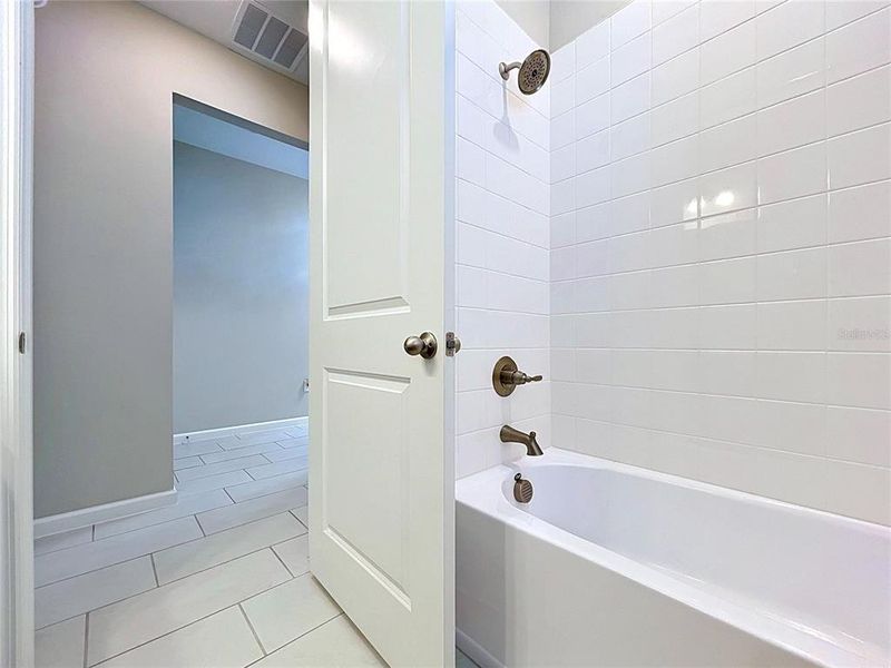 Close-up of interior finishes inside a home in Seasons at Mabel Place, Lake Wales (Image 21).