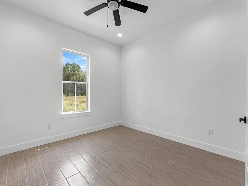 Spacious, unfurnished interior of a new home in , Dayton (Image 21).