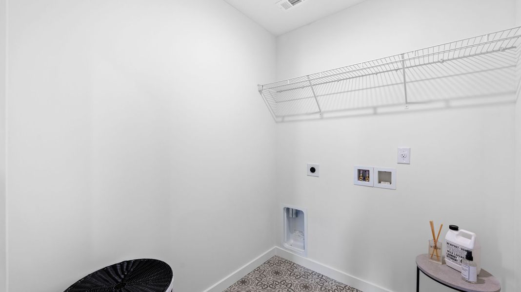 Spacious, unfurnished interior of a new home in Hawks Landing, Apison (Image 19). Spacious, unfurnished interior of a new home in Hawks Landing, Apison (Image 19).