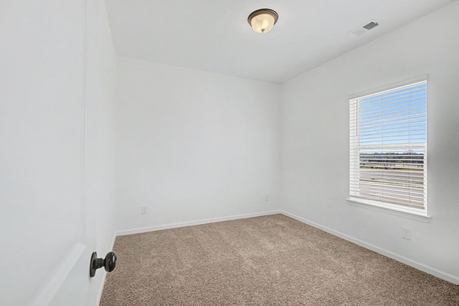 Spacious, unfurnished interior of a new home in The Oaks, Clarksville (Image 22). Spacious, unfurnished interior of a new home in The Oaks, Clarksville (Image 22).