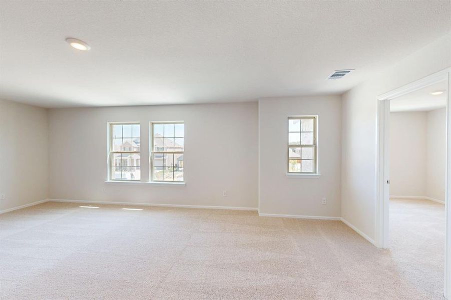 Spacious, unfurnished interior of a new home in Forest Park, Princeton (Image 28). Spacious, unfurnished interior of a new home in Forest Park, Princeton (Image 28).