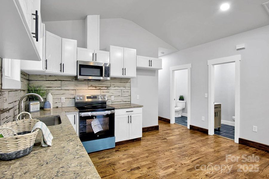 Image 42 of a home in .