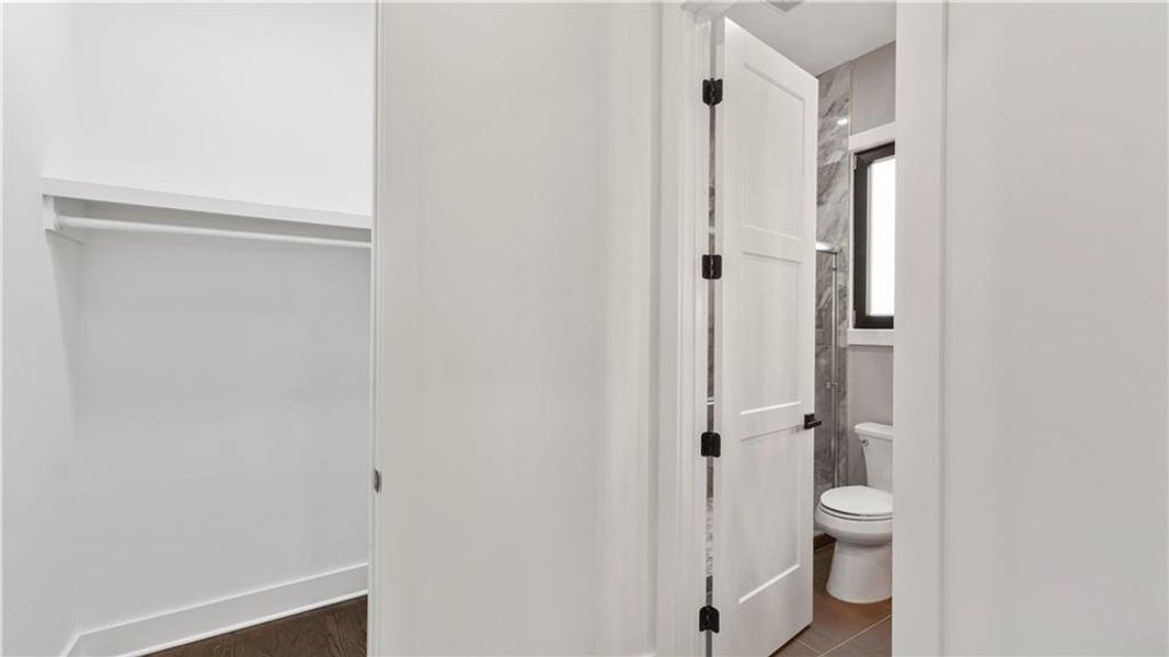 Image 52 of a home in .