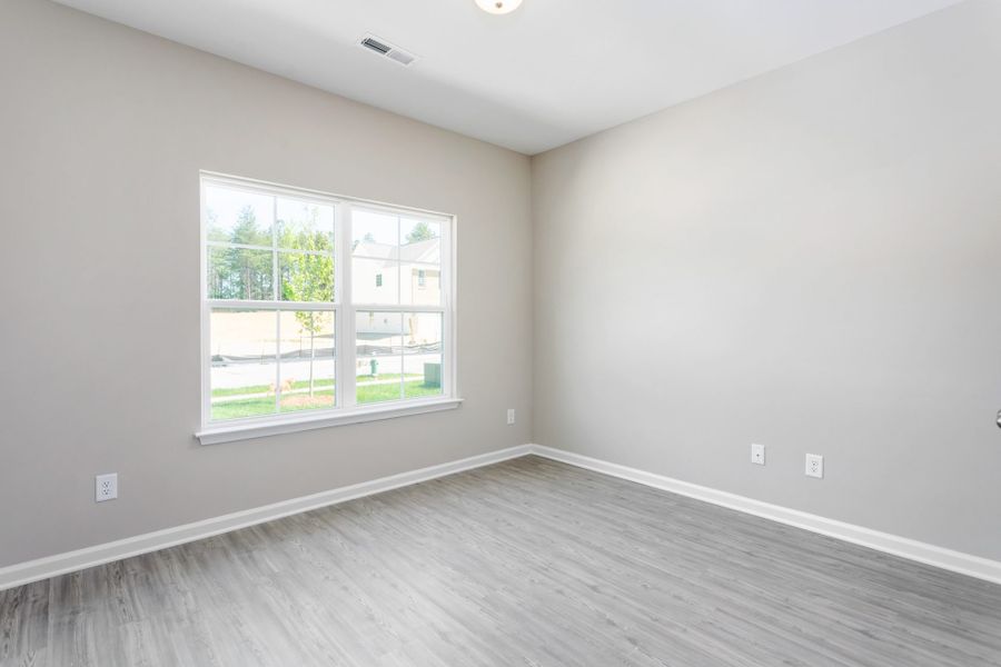 Representative unfurnished interior of a home built from the Freeport by Keystone Homes NC in Sullivans Reserve, Walkertown (Image 26).