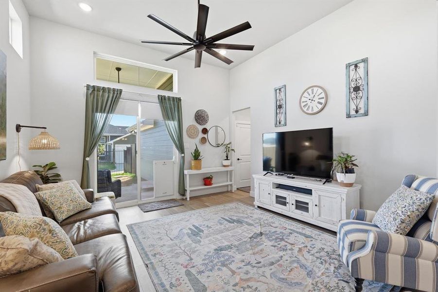 Furnished interior view inside a new home in , Midlothian (Image 14).