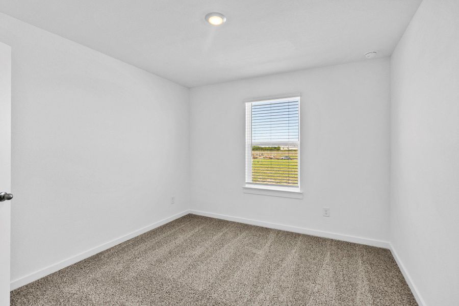 Spacious, unfurnished interior of a new home in Grand West, Houston (Image 24).