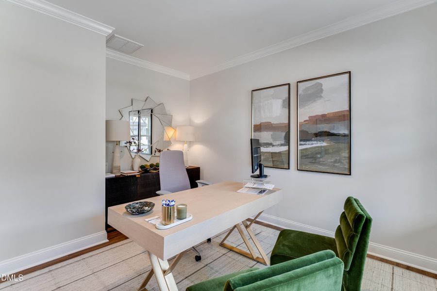 SUN_SutherlandStation_Pic_LandrumIII_Stu