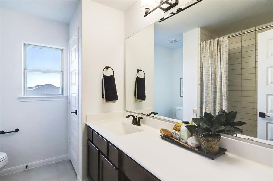 Image 24 of the South Lake Estate community in Mont Belvieu, TX.