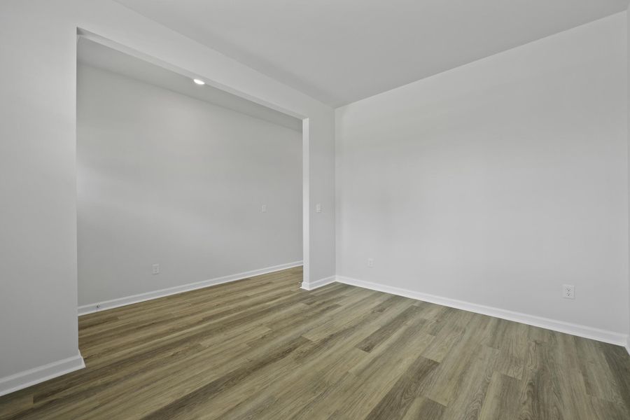 Spacious, unfurnished interior of a new home in Pineview North, Summerville (Image 32).