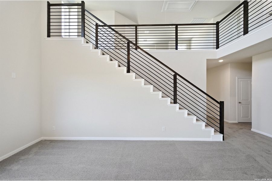 Spacious, unfurnished interior of a new home in Hickory Ridge, Elmendorf (Image 29).