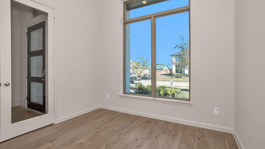 Spacious, unfurnished interior of a new home in Candela South 50', Richmond (Image 10).