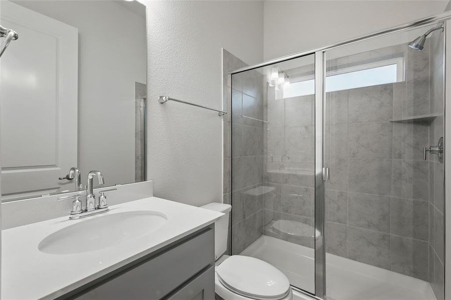 Furnished interior view inside a new home in Ridge Crossing, Waxahachie (Image 15).