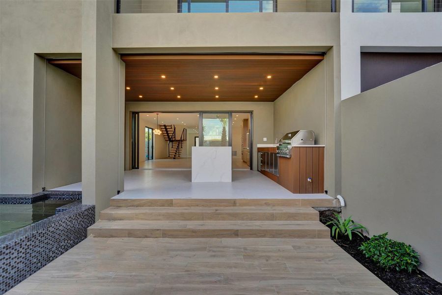 Exterior details and patio area of a home in , Fort Lauderdale (Image 32). Exterior details and patio area of a home in , Fort Lauderdale (Image 32).