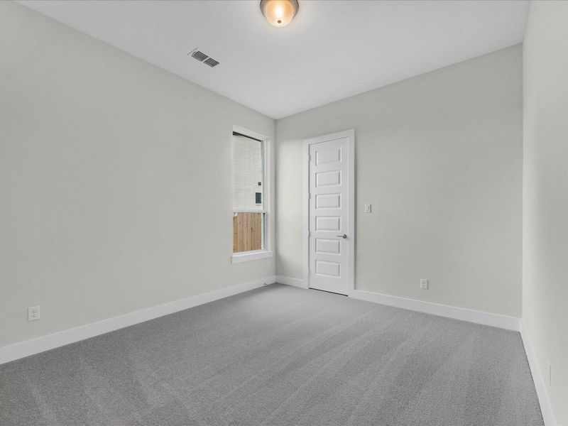 Spacious, unfurnished interior of a new home in Pecan Ridge, Fulshear (Image 19).