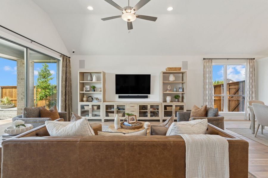 Plan 1578 Representative Photo - Living Room Plan 1578 Representative Photo - Living Room