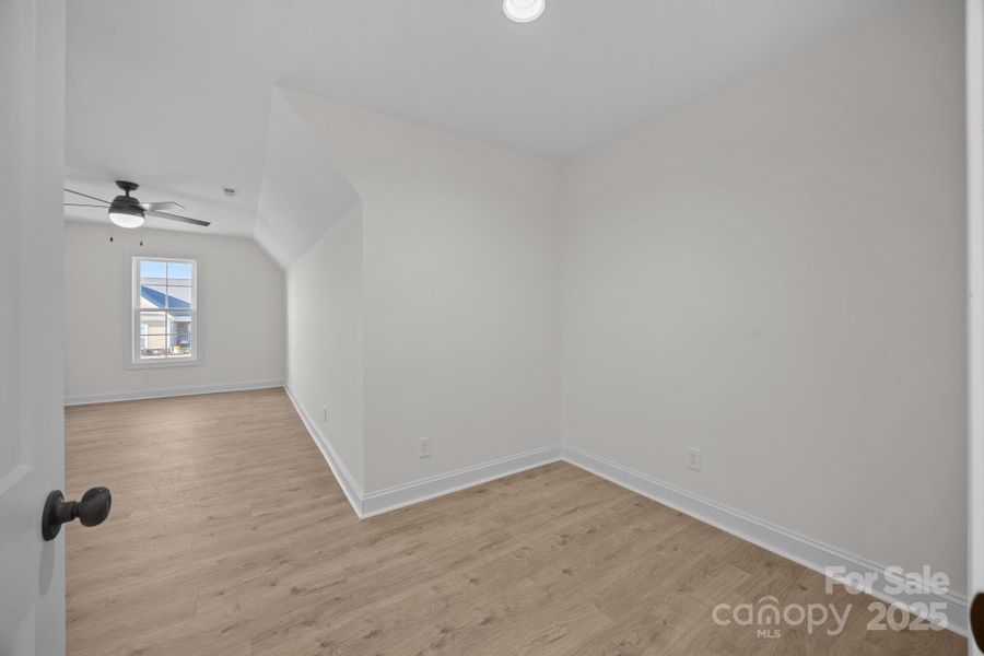 Spacious, unfurnished interior of a new home in , Salisbury (Image 39).