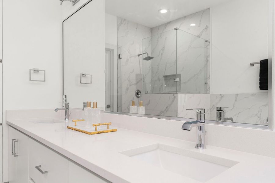 Image 41 of a home in .