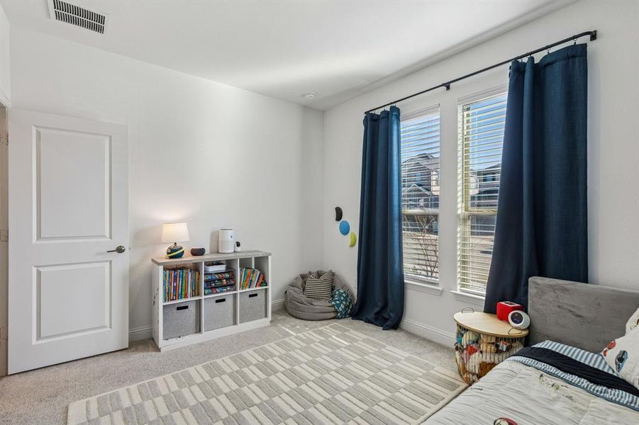 Furnished interior view inside a new home in Stoneridge, Melissa (Image 6).