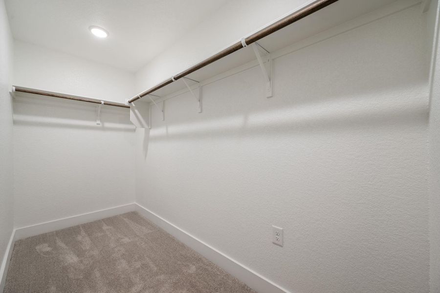 Spacious, unfurnished interior of a new home in Sarah's Creek, Pflugerville (Image 21). Spacious, unfurnished interior of a new home in Sarah's Creek, Pflugerville (Image 21).