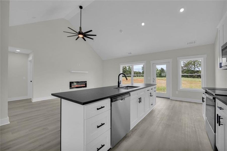 Furnished interior view inside a new home in , Toccoa (Image 27).