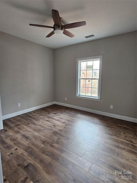 Spacious, unfurnished interior of a new home in , Lancaster (Image 7).