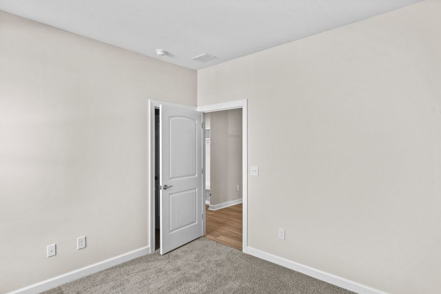 Spacious, unfurnished interior of a new home in Traditions at Carolina Forest, Myrtle Beach (Image 16).