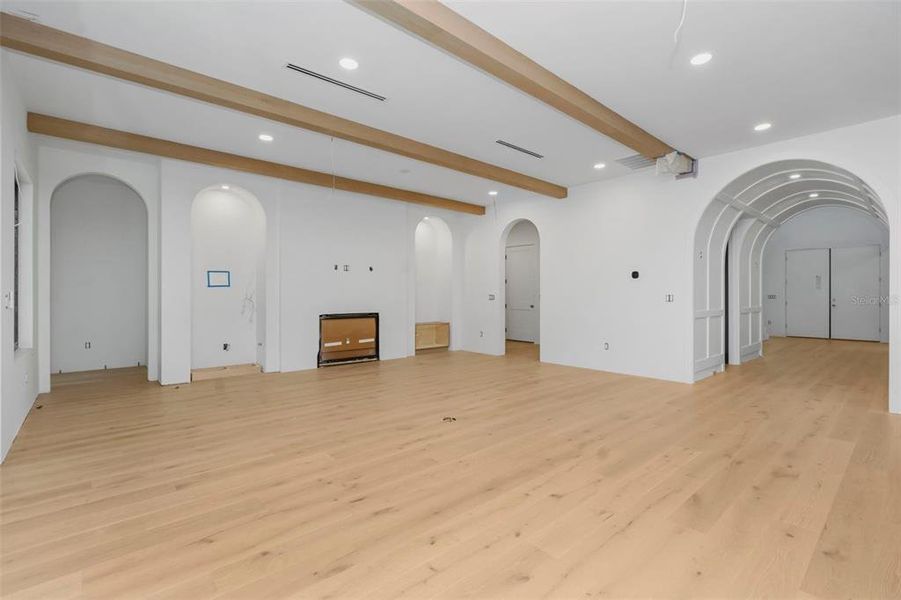 Spacious, unfurnished interior of a new home in , Tampa (Image 22). Spacious, unfurnished interior of a new home in , Tampa (Image 22).