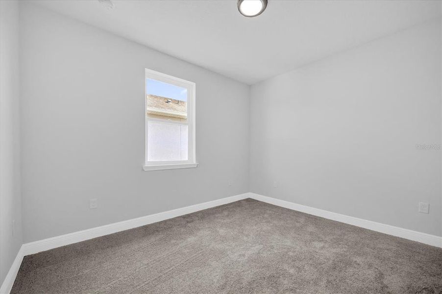 Spacious, unfurnished interior of a new home in , Casselberry (Image 17).