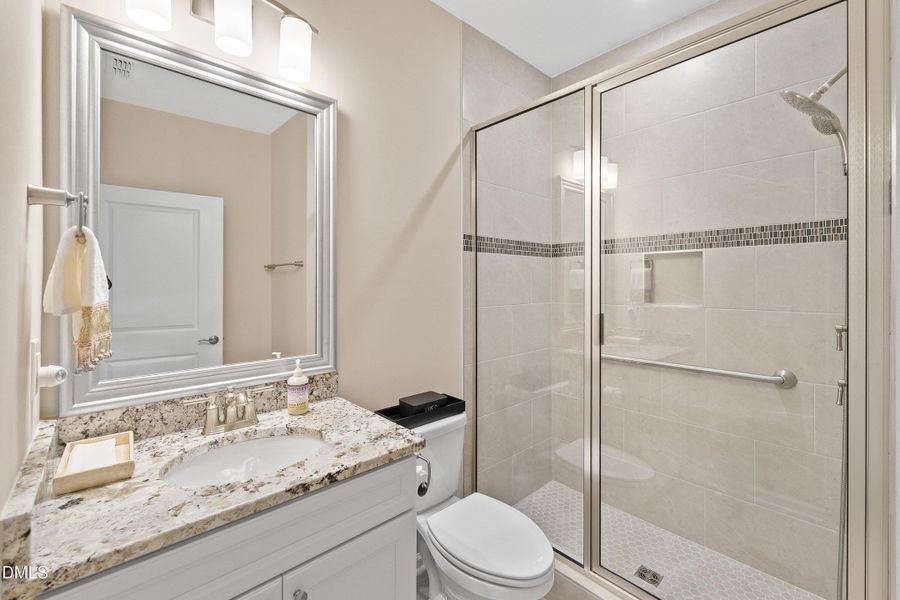 12-2301 Flycatcher118 Temple_2913