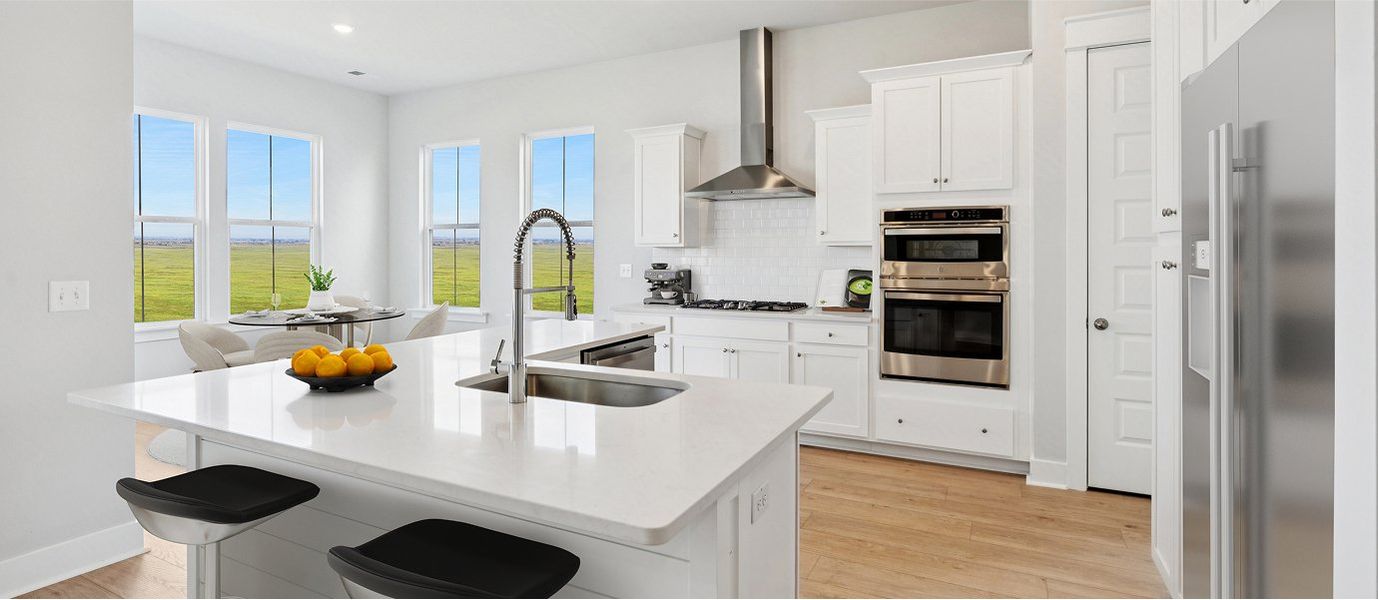 1778 Lawrence Kitchen 1of2 F1 hero