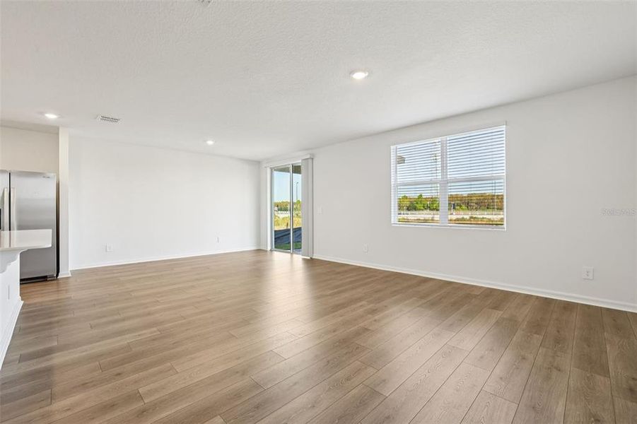 Spacious, unfurnished interior of a new home in The Meadow at Crossprairie, St. Cloud (Image 16).