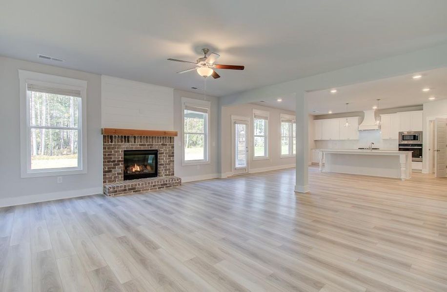 Spacious, unfurnished interior of a new home in Saddleridge, Senoia (Image 14).