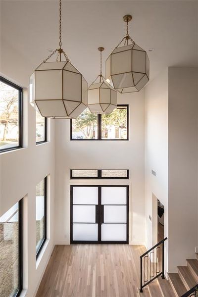 Spacious, unfurnished interior of a new home in , Dallas (Image 25).