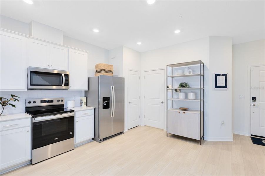 Furnished interior view inside a new home in Harbor Square, Palm Bay (Image 6).