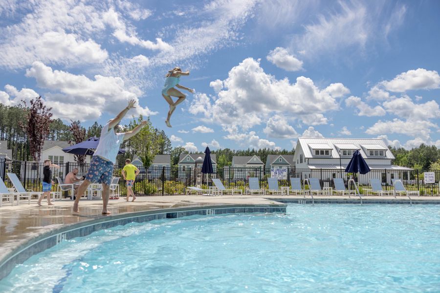 Community amenities in , Ravenel (Image 27). Community amenities in , Ravenel (Image 27).