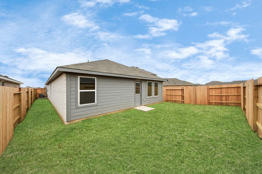 Exterior details and patio area of a home in Anniston, Katy (Image 3). Exterior details and patio area of a home in Anniston, Katy (Image 3).