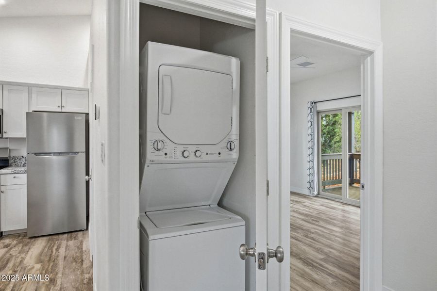 1979ChristmasPineCircle-HeberOvergaard-A