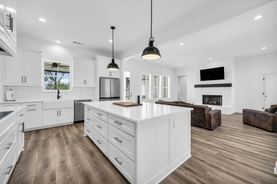 Representative furnished interior of a home built from the Lakeshore by Zeal Home Builders in Oak Water Ranch, Granbury (Image 10). Representative furnished interior of a home built from the Lakeshore by Zeal Home Builders in Oak Water Ranch, Granbury (Image 10).