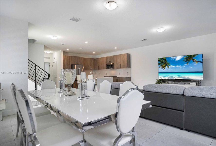 Furnished interior view inside a new home in , Miami (Image 5). Furnished interior view inside a new home in , Miami (Image 5).