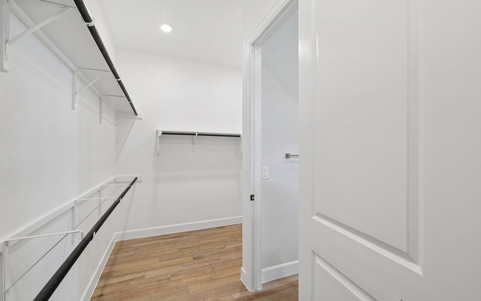 Spacious, unfurnished interior of a new home in Traditional at Kissing Tree, San Marcos (Image 13).