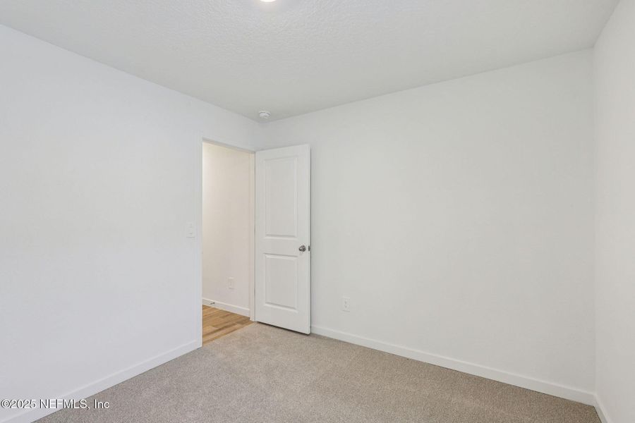 Spacious, unfurnished interior of a new home in Azalea Creek, Jacksonville (Image 24). Spacious, unfurnished interior of a new home in Azalea Creek, Jacksonville (Image 24).