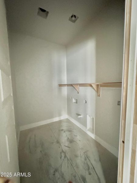 IMG_5334 (4) IMG_5334 (4)