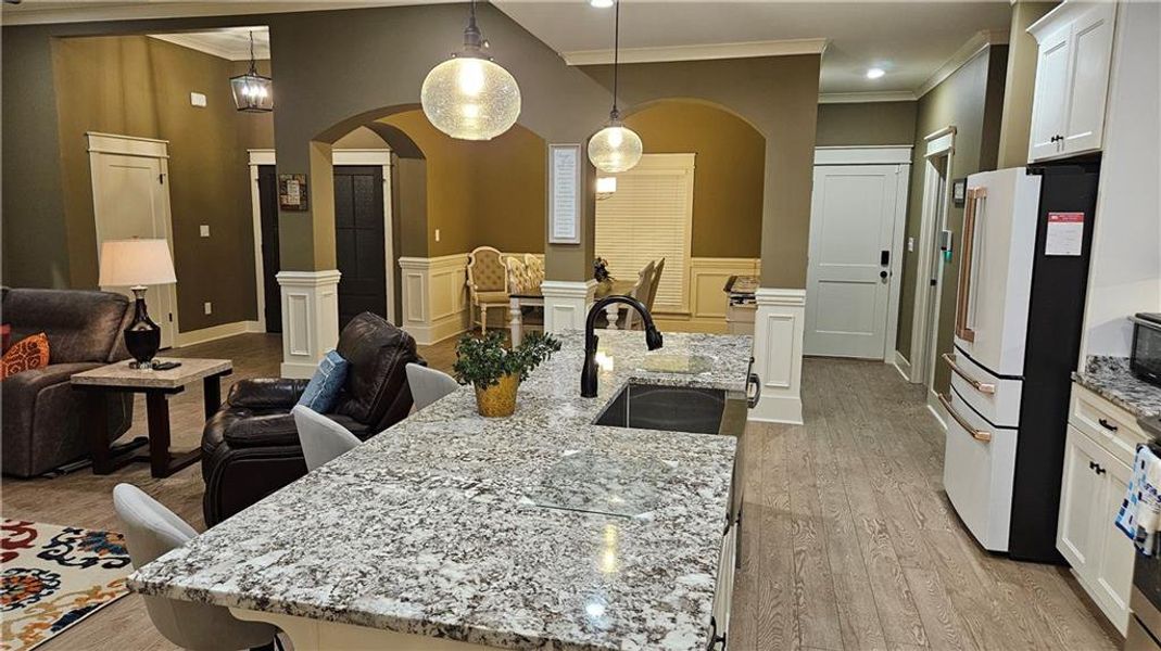 Furnished interior view inside a new home in , Kathleen (Image 35).