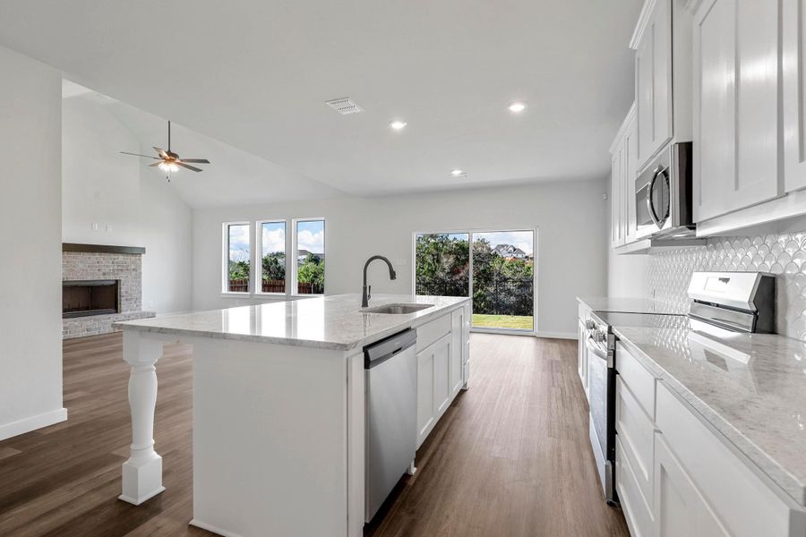 Representative furnished interior of a home built from the Garrison II by Cheldan Homes in Arbor Oaks, Boyd (Image 12).