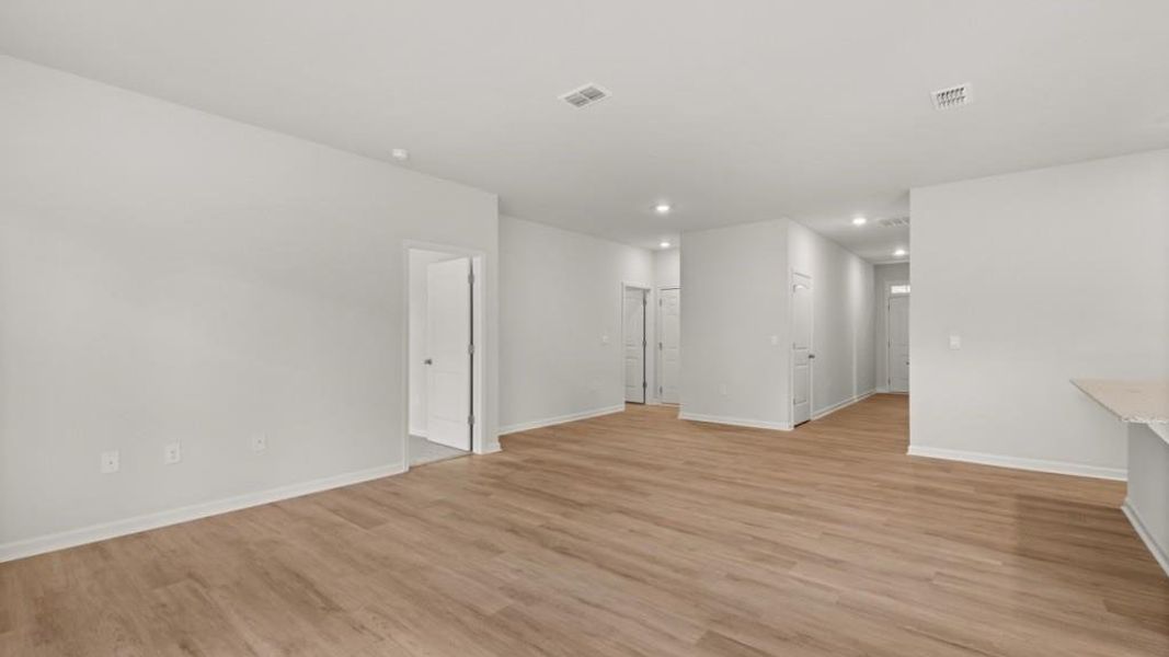 Spacious, unfurnished interior of a new home in Northberry, Rome (Image 12).