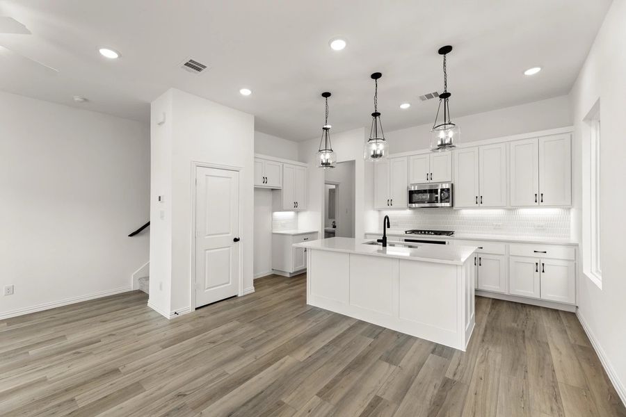 Bowman Home Plan by Ashton Woods Bowman Home Plan by Ashton Woods