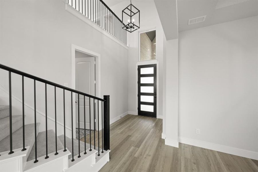 2215 Pelican- Entry-1 2215 Pelican- Entry-1